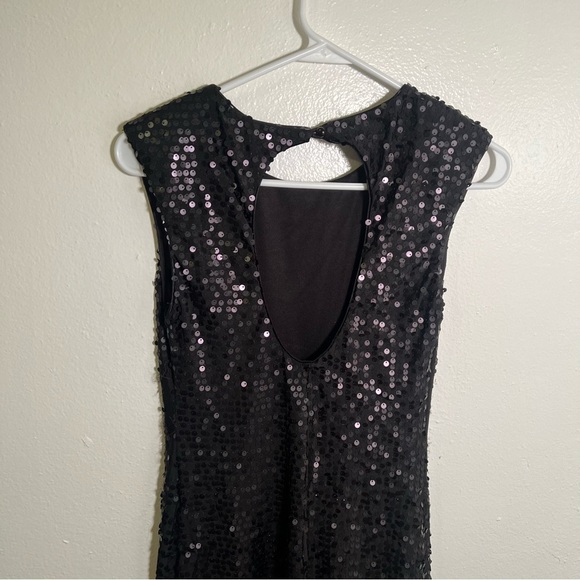 Love Reign Sleeveless Dress Black Sequins S - Picture 9 of 12